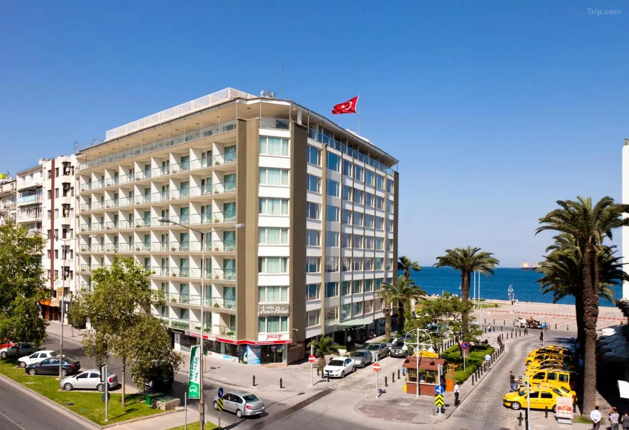 İzmir Palas Otel ve Kordon