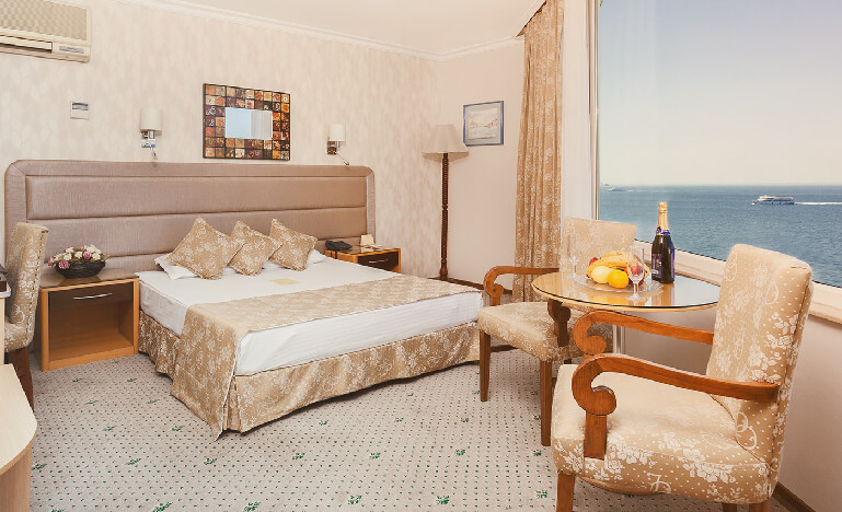 İzmir Palas Otel kurumsal görseli